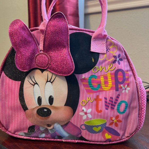 ‎Disney - Picture 5 of 5